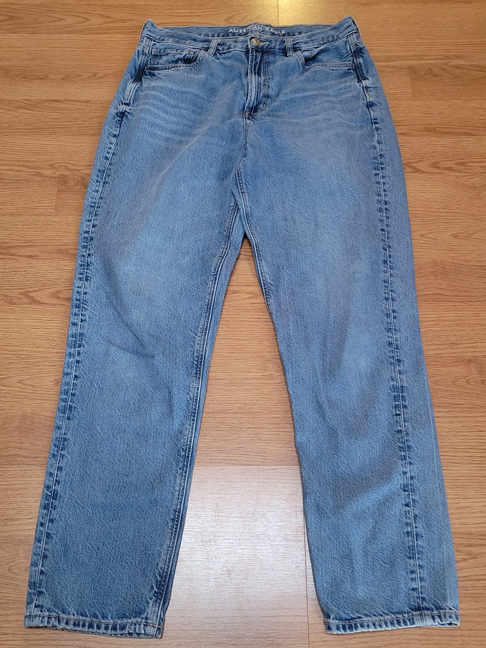 American Eagle Outfitters Mom Jeans - 10 Long